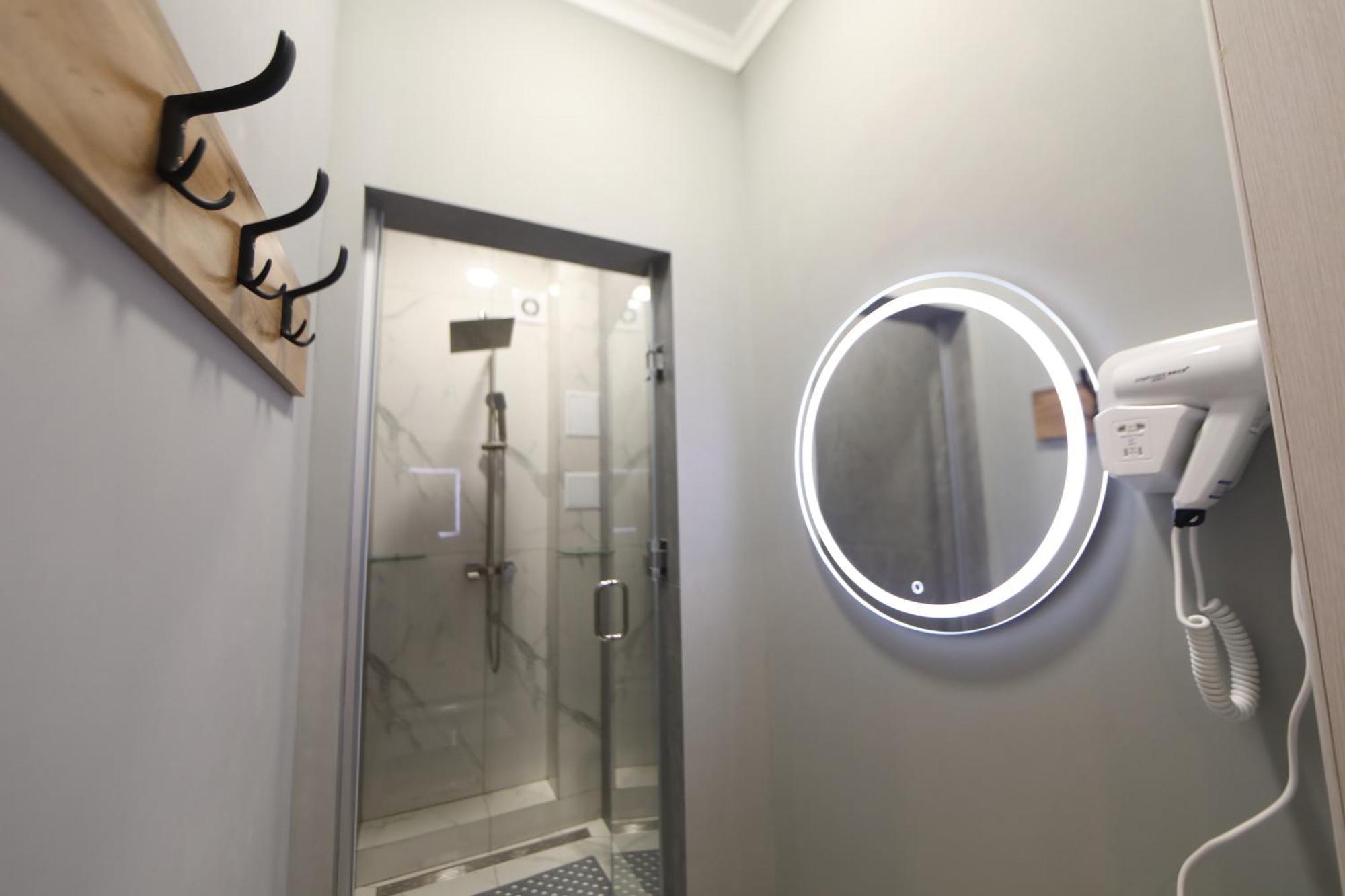 בישקק Cozy Hostel מראה חיצוני תמונה