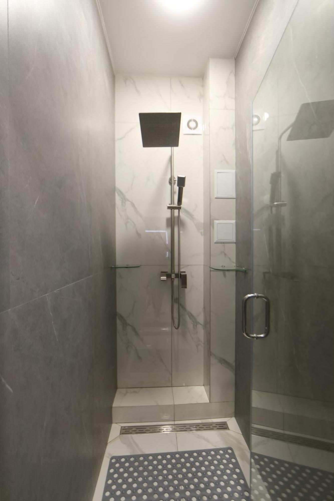 בישקק Cozy Hostel מראה חיצוני תמונה