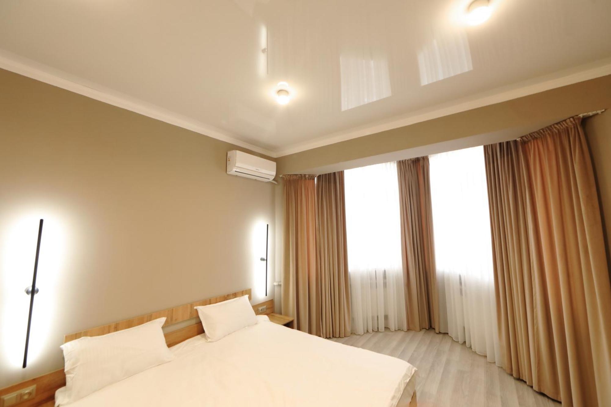 בישקק Cozy Hostel מראה חיצוני תמונה