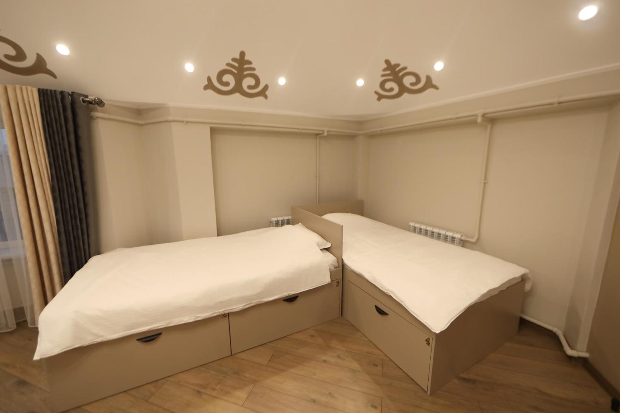 בישקק Cozy Hostel מראה חיצוני תמונה