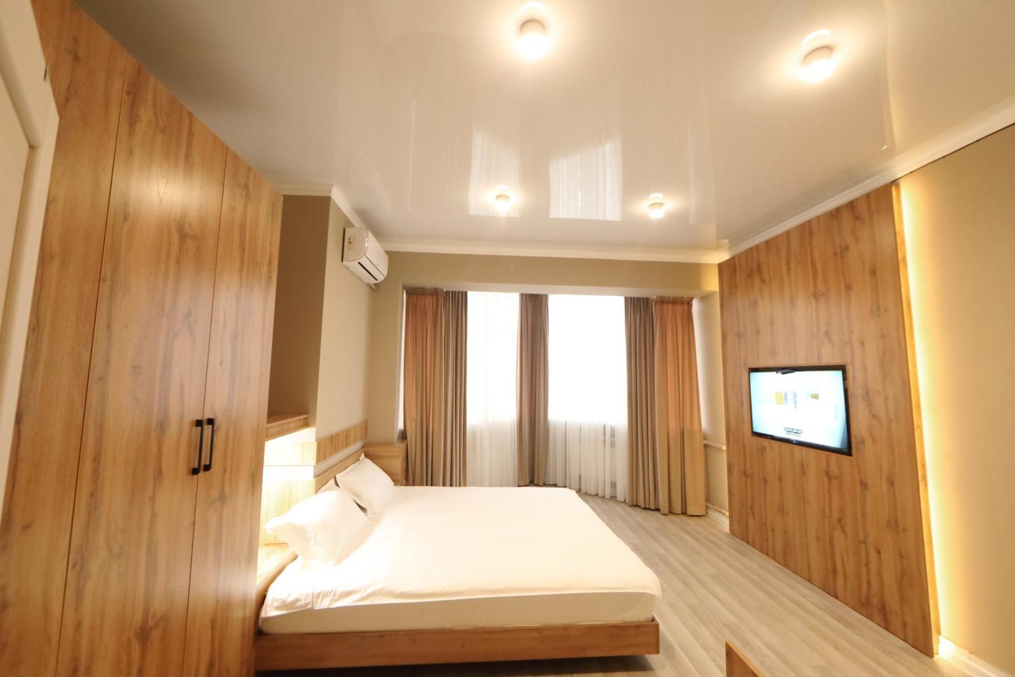 בישקק Cozy Hostel מראה חיצוני תמונה