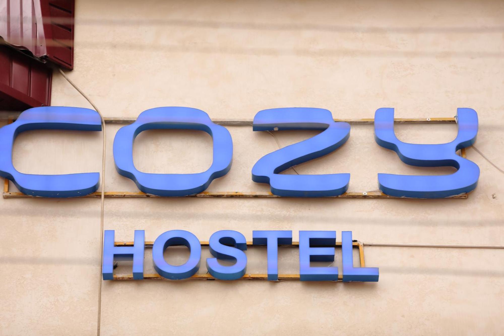 בישקק Cozy Hostel מראה חיצוני תמונה